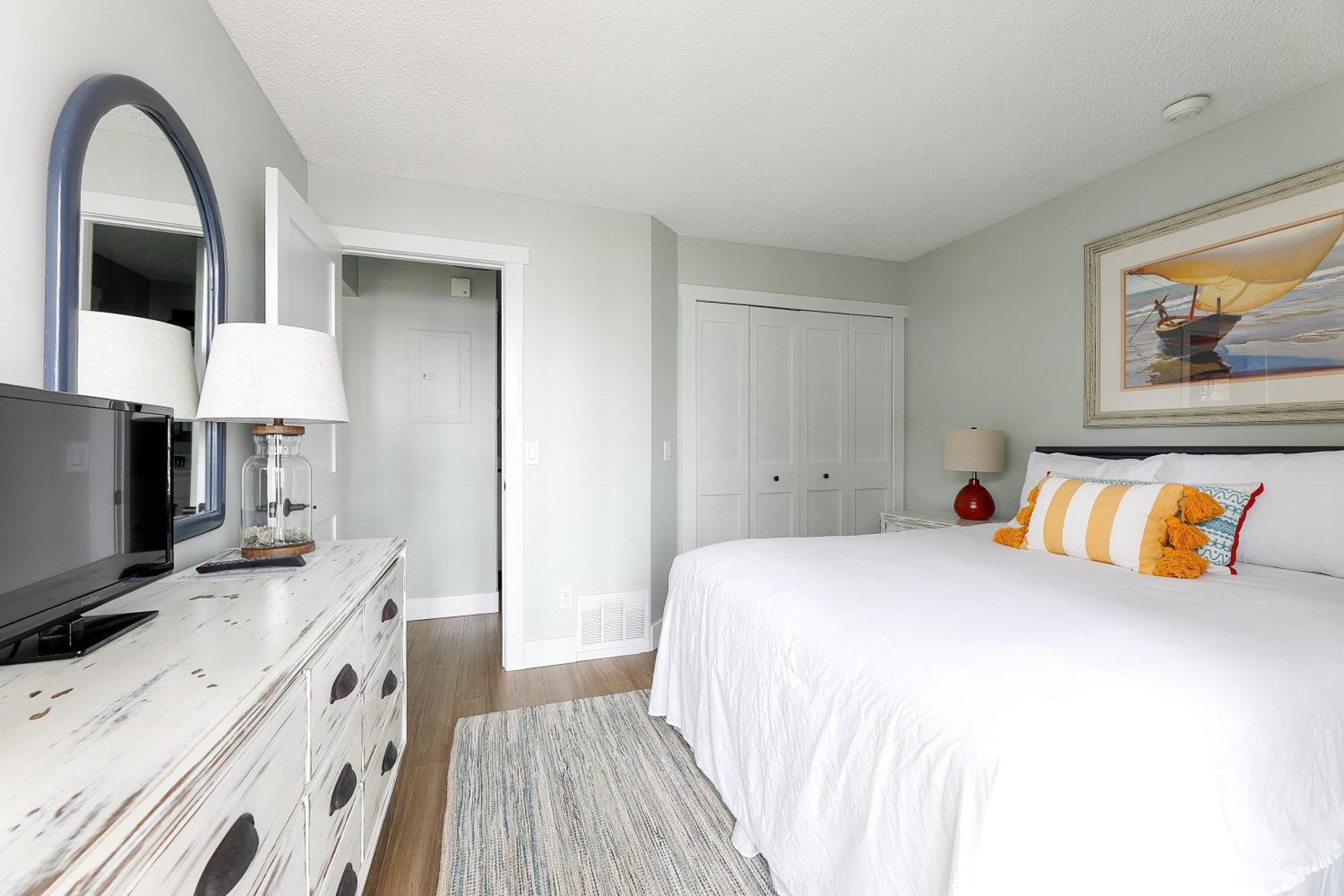 Snug Lake View Condo The Shores Traverse City Exterior foto